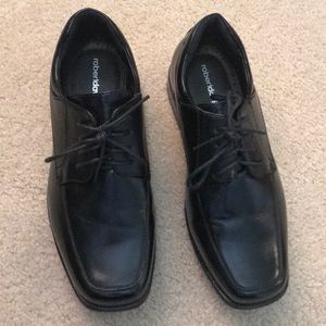 Boys dress shoes